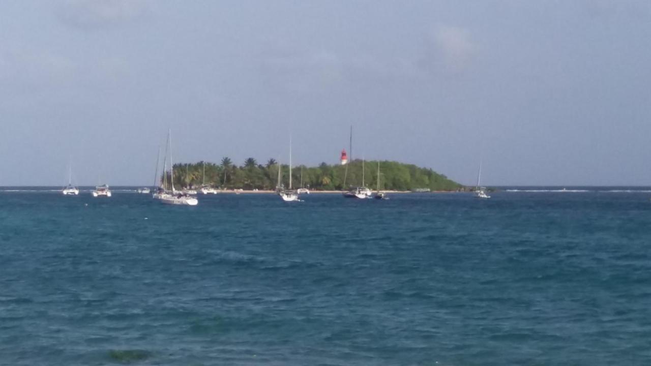 Studio en bord de mer - Résidence La Vieille Tour Le Gosier  Esterno foto